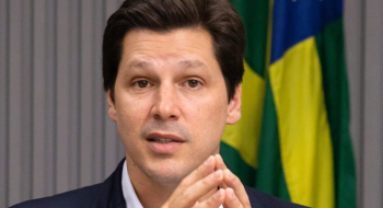 Daniel Vilela lidera com 45% e amplia vantagem na disputa pelo governo de Goiás, aponta Gerp